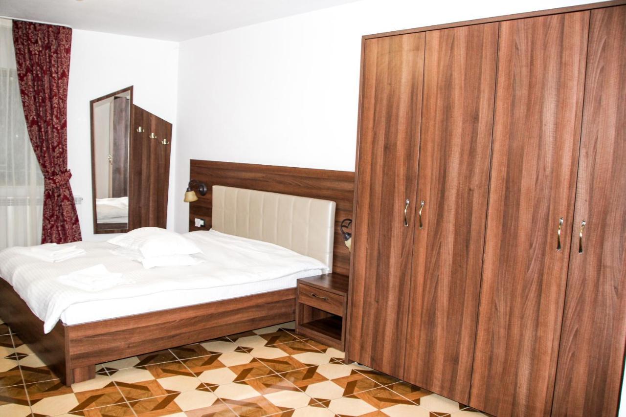 Hotel Corina Borşa المظهر الخارجي الصورة